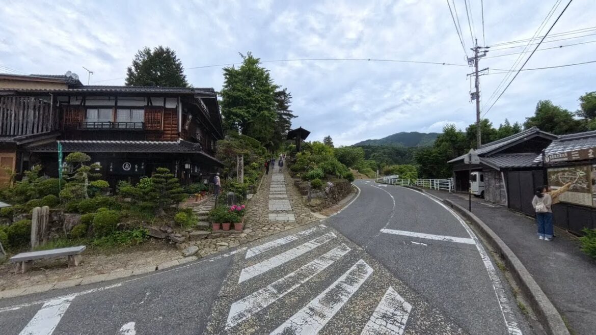 NAKASENDO HIKE