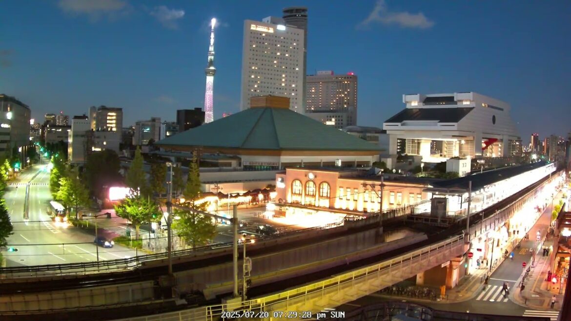 4K 両国国技館 Sumo | 東京 ライブカメラ | Camera 2 | 2025-07-20, 21:17