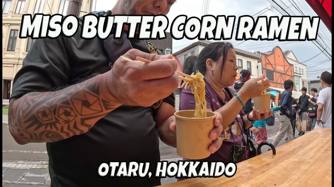 Otaru Looking for Lunch | Musubi Onigiri | Miso Butter Corn Ramen | Steam Clock | Hokkaido Japan #15