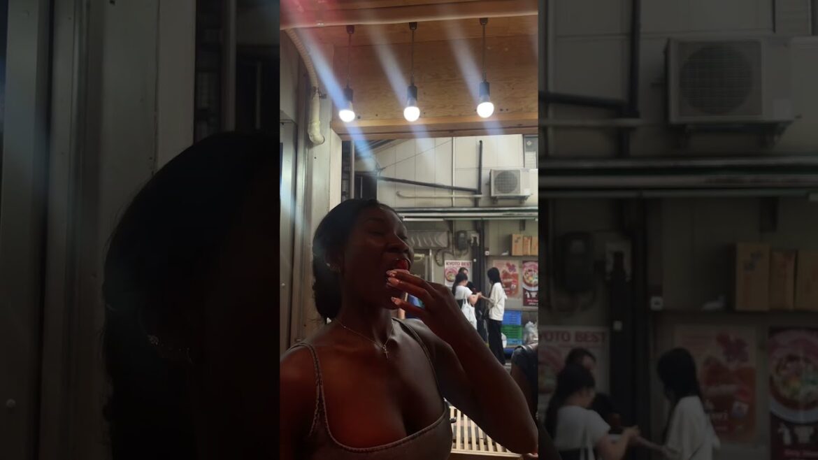 Ichigo Daifuku🤤 #explorepage #japan #kyoto #travel #japanesetravel #food #mochi #ichigo