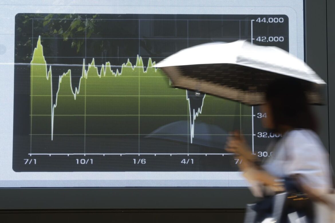 Japan’s Soaring Stocks Trigger Memories of 2024 Market Crash Japan’s Soaring Stocks Trigger Memories of 2024 Market Crash