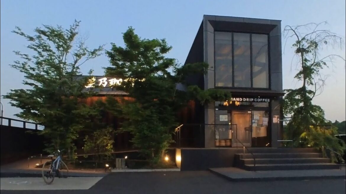 【星乃珈琲店 つくば店】引くほど素敵！カツカレーと昭和のプリンも絶品！（茨城県つくば市）