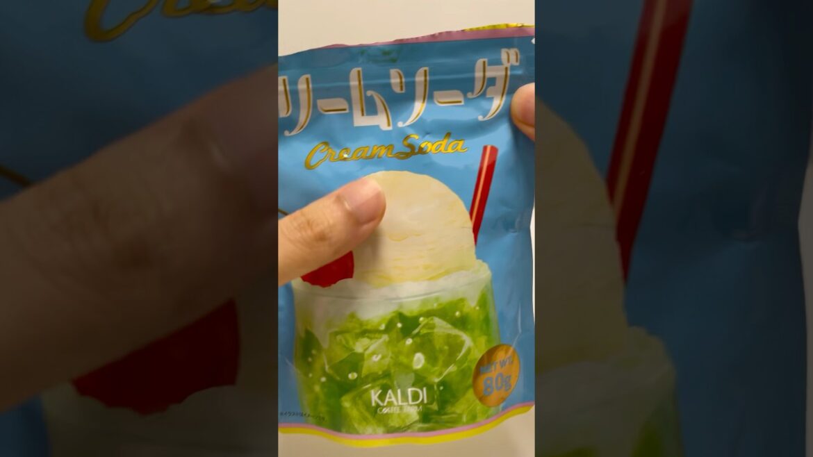 Japanese Green Cream Soda Mix Easy and Convenient Melon Soda Float #shorts Japanese Green Cream Soda Mix Easy and Convenient Melon Soda Float #shorts