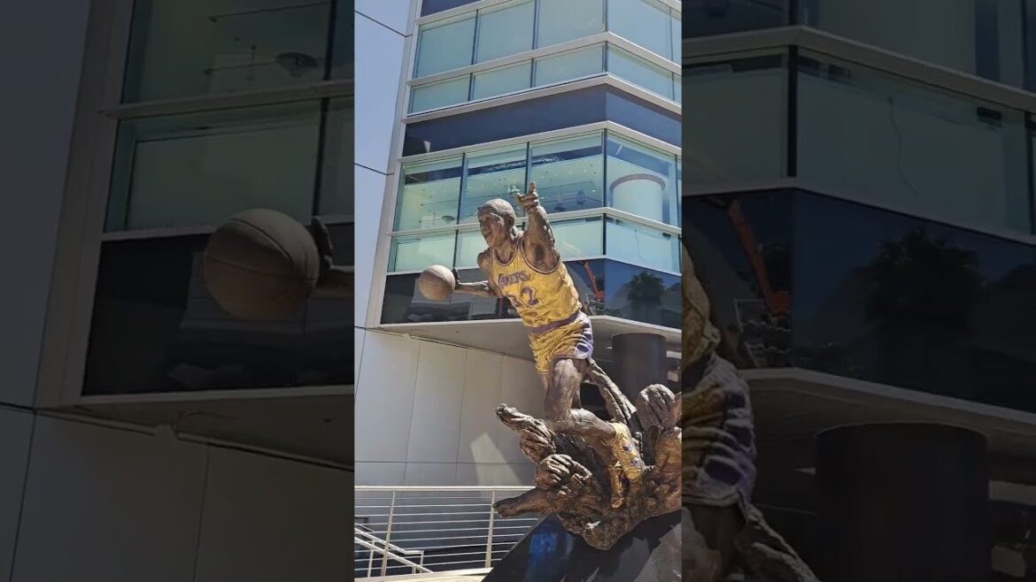 🏀 Kobe Bryant Statue REVEALED at Crypto Arena! |  ALL the LA California Legends Statues
