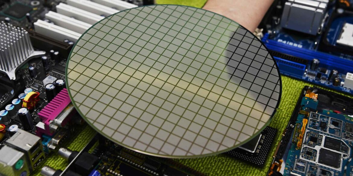 Japan’s state-backed JIC to launch $5.4bn fund for big restructuring deals Japan's state-backed JIC to launch $5.4bn fund for big restructuring deals