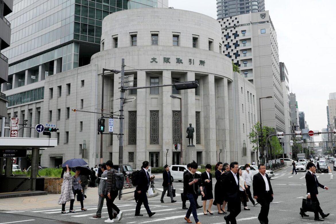 Osaka Bourse to Increase Single-Stock Options for Market Makers