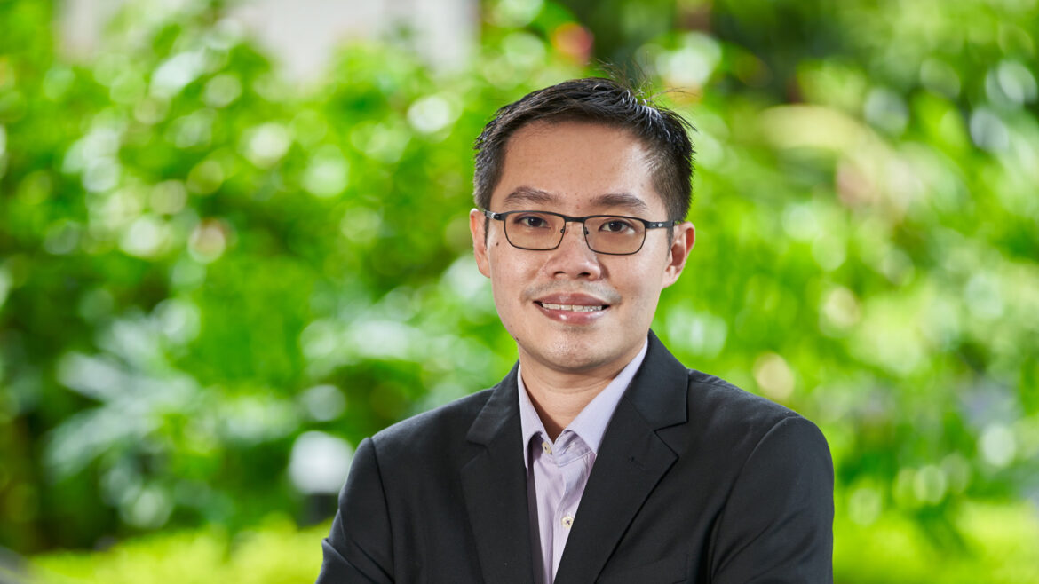 Assoc Prof Koh Ming Joo wins Kyoto Rising-Star Lectureship Award 20250725 Assoc Prof Koh Ming Joo Kyoto Rising-Star Lectureship Award