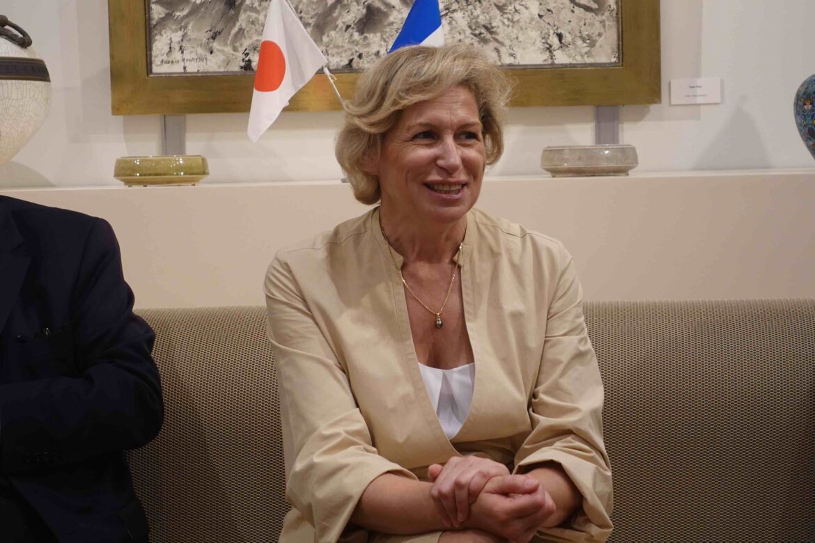 Tourism Minister of France talks about three keywords to maintain the No.1 tourism country in the world