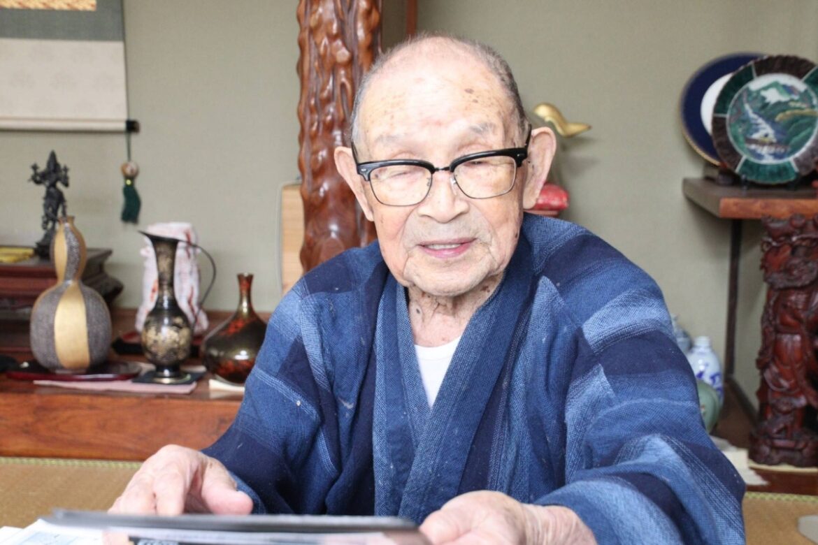 Memory of detention in Mongolia still fresh for 107-year-old Japanese man
