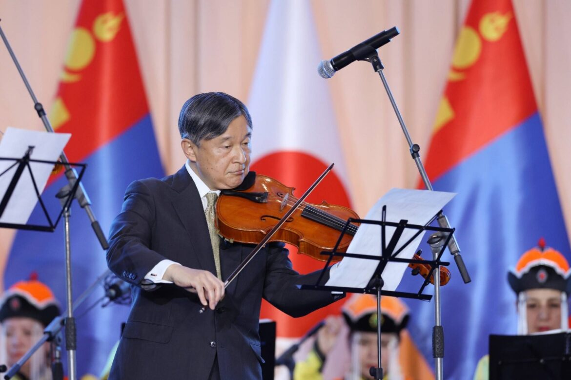 Japanese Emperor, Empress deepen ties with Mongolia