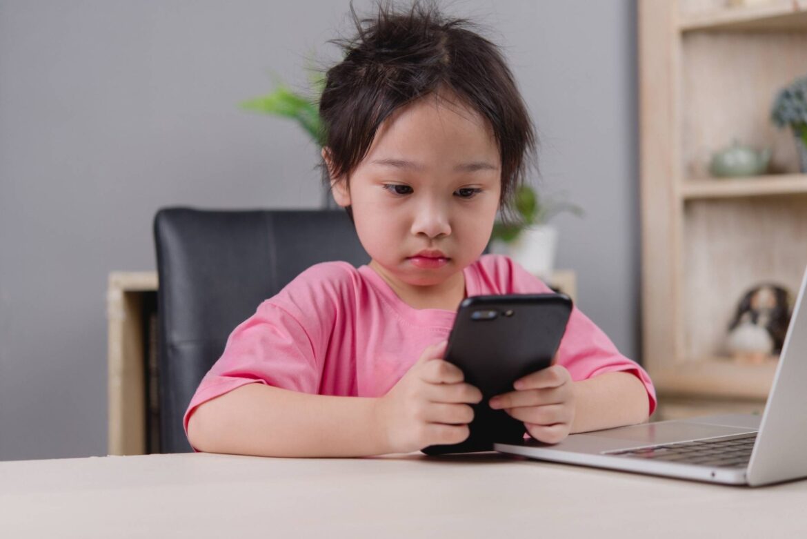 Study first, screens later: Japanese kids have summer projects to do Study first, screens later: Japanese kids have summer projects to do