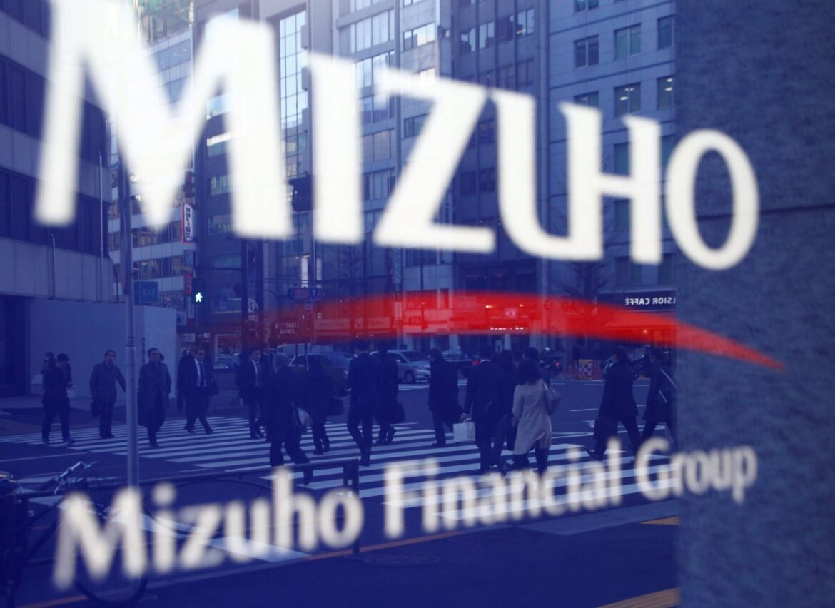 Mizuho partners with SoftBank on AI to boost efficiency