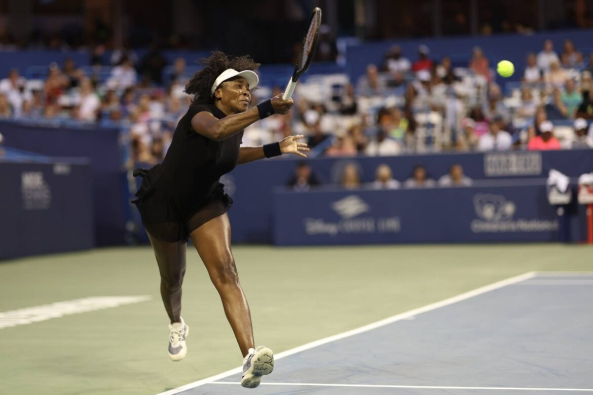 Venus Williams wins in singles return as Osaka lines up Raducanu match