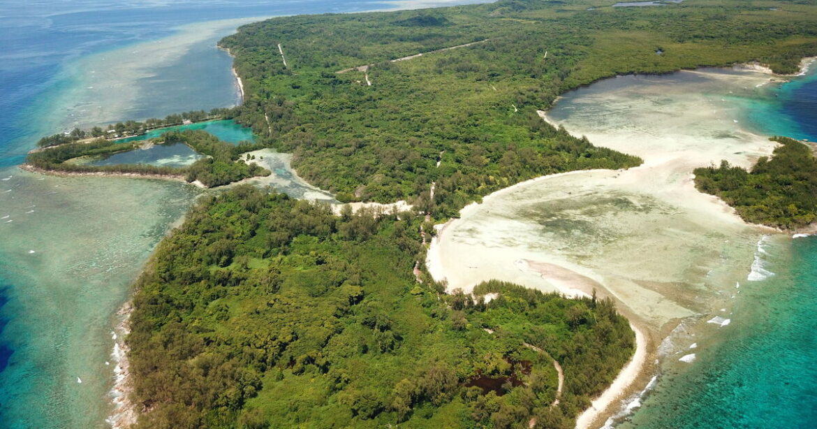 The jaw-dropping island with World War 2 wrecks that’s a haven for dark tourism | World | News The jaw-dropping island with World War 2 wrecks that's a haven for dark tourism | World | News