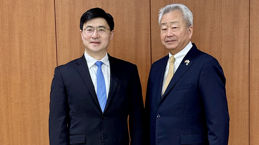 Mung Chiang and Jun Sawada