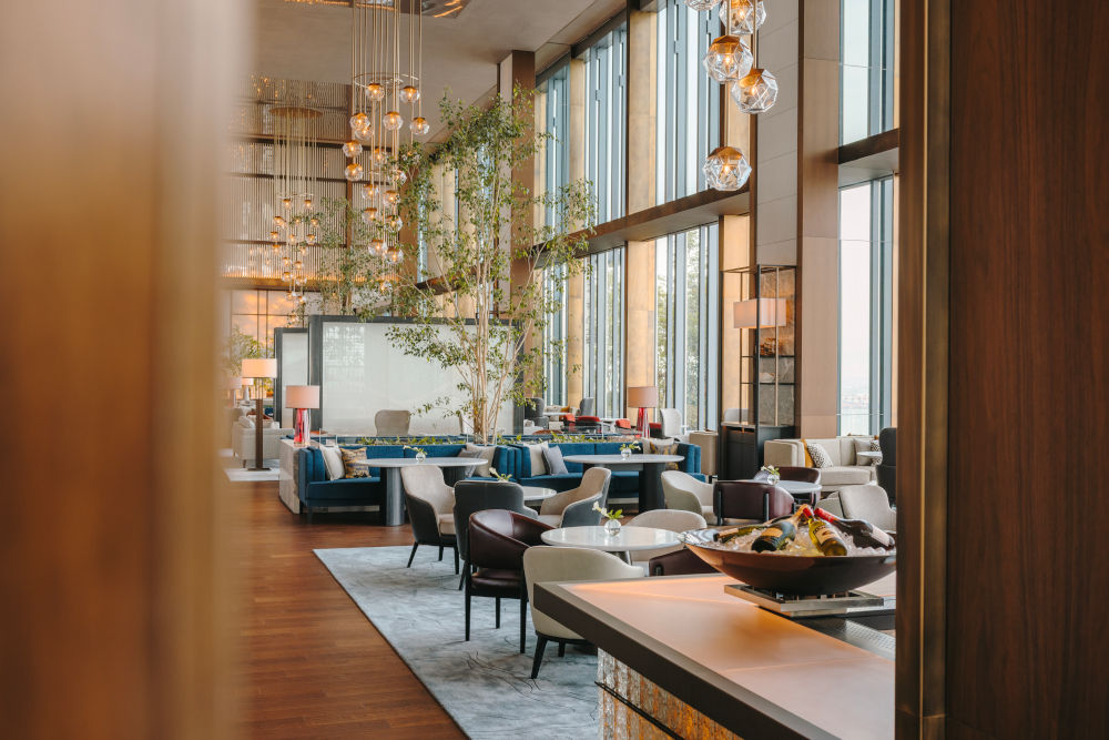 Fairmont Tokyo lobby