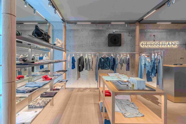 Guess Jeans, Tokyo