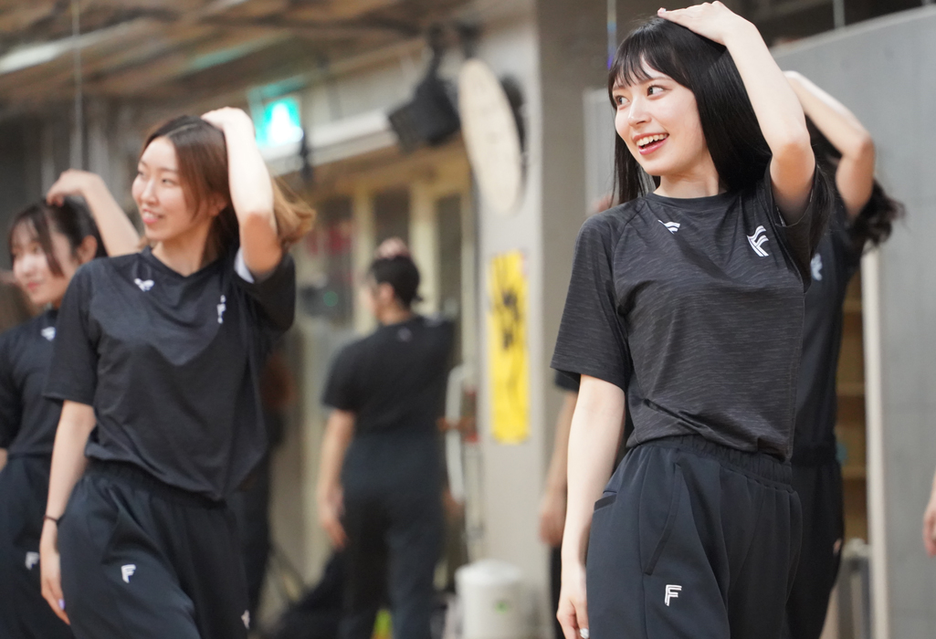 (Left) Shizuku Chiba (Right) Ririka Hashimoto