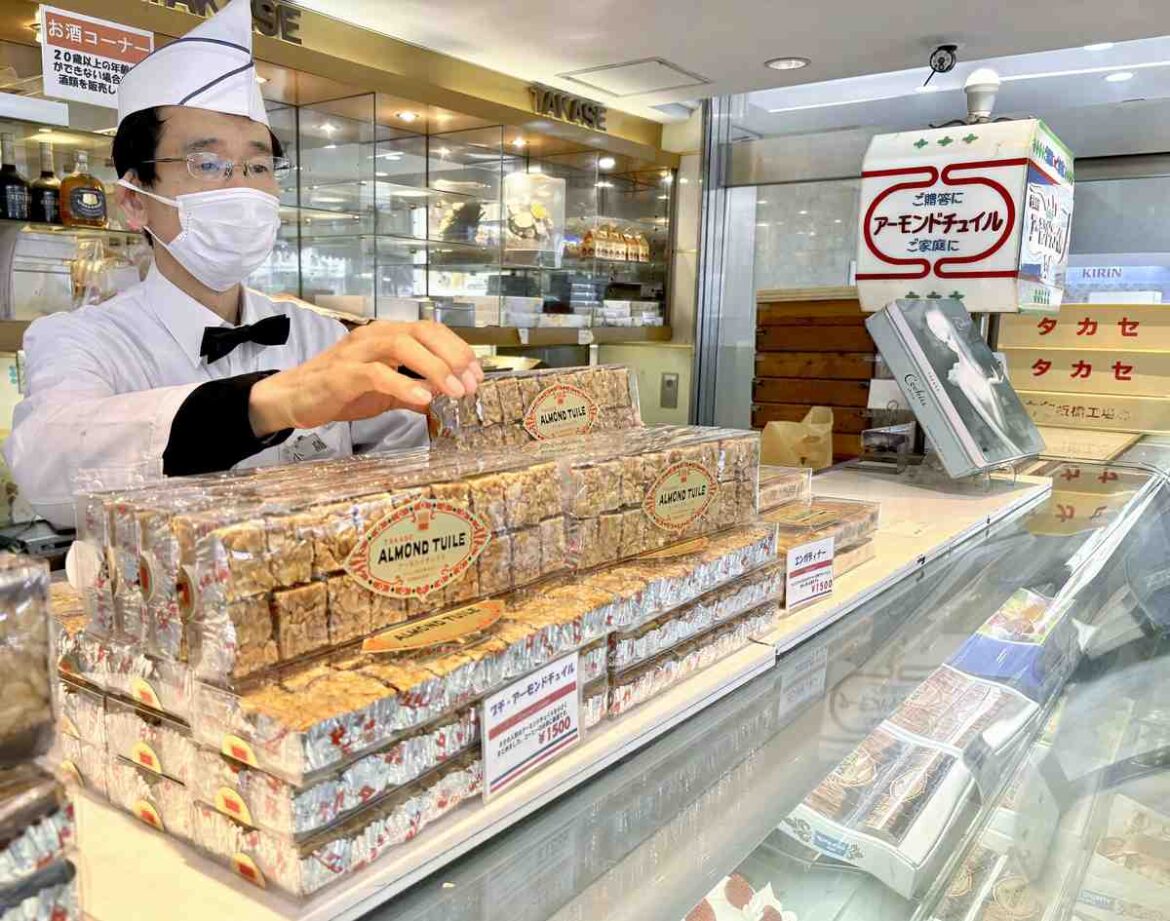 Tokyo pastry shop from 1920s keeps customers coming back with classic flavours