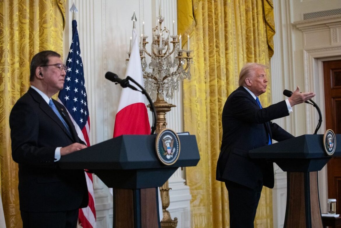 U.S. promotes 'free and open Indo-Pacific' with Japan, S. Korea leaders