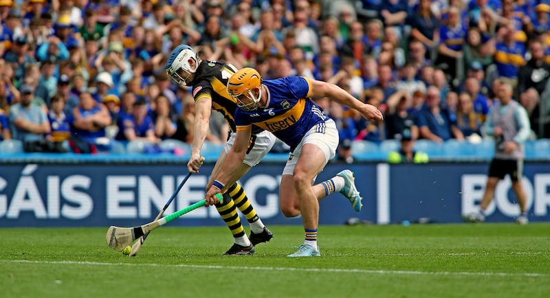 6/7/2025  Kilkennys  TJ Reid    in action  with  Tipperarys   Ronan Maher    in yesterdays game at Croke Park     Picture  Seamus Loughran