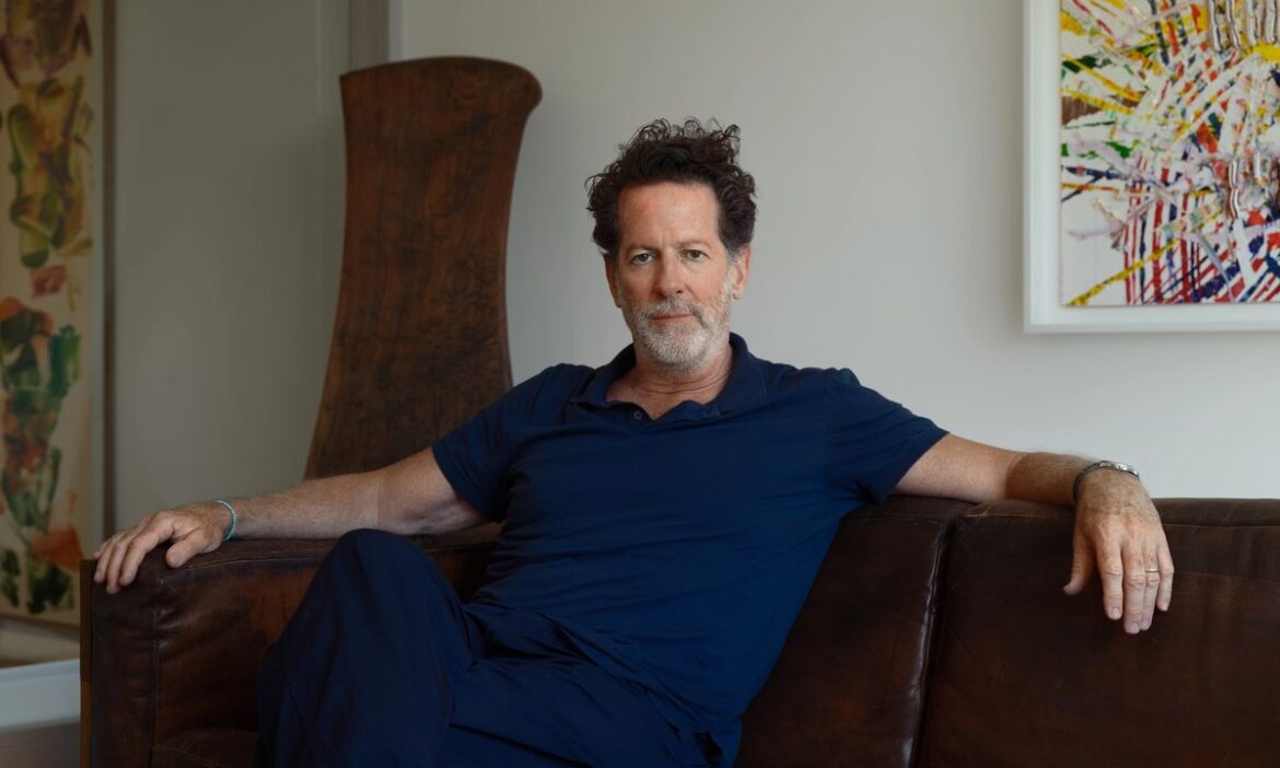 Tim Blum will phase out traditional gallery model, close Los Angeles and Tokyo locations – The Art Newspaper Tim Blum will phase out traditional gallery model, close Los Angeles and Tokyo locations - The Art Newspaper