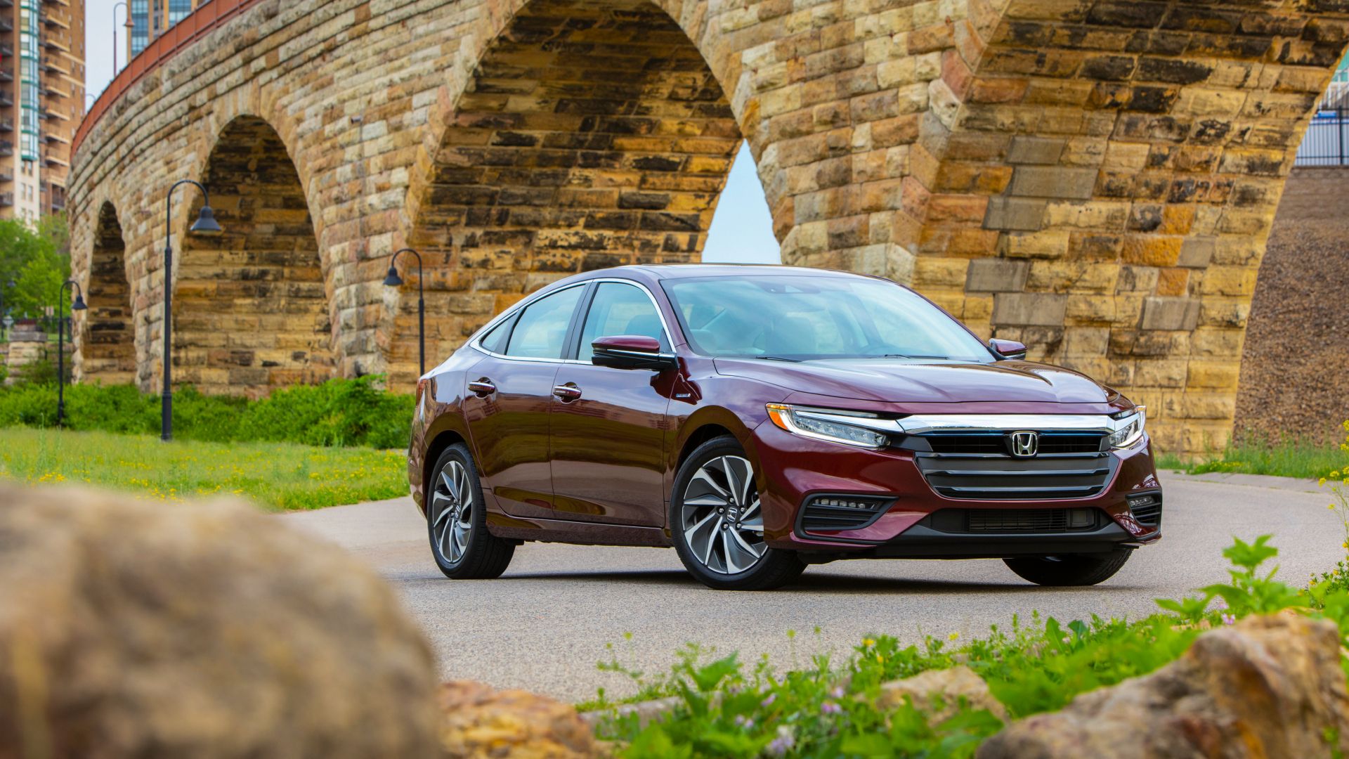 2019 Honda Insight Exterior Parked Near A Bridge