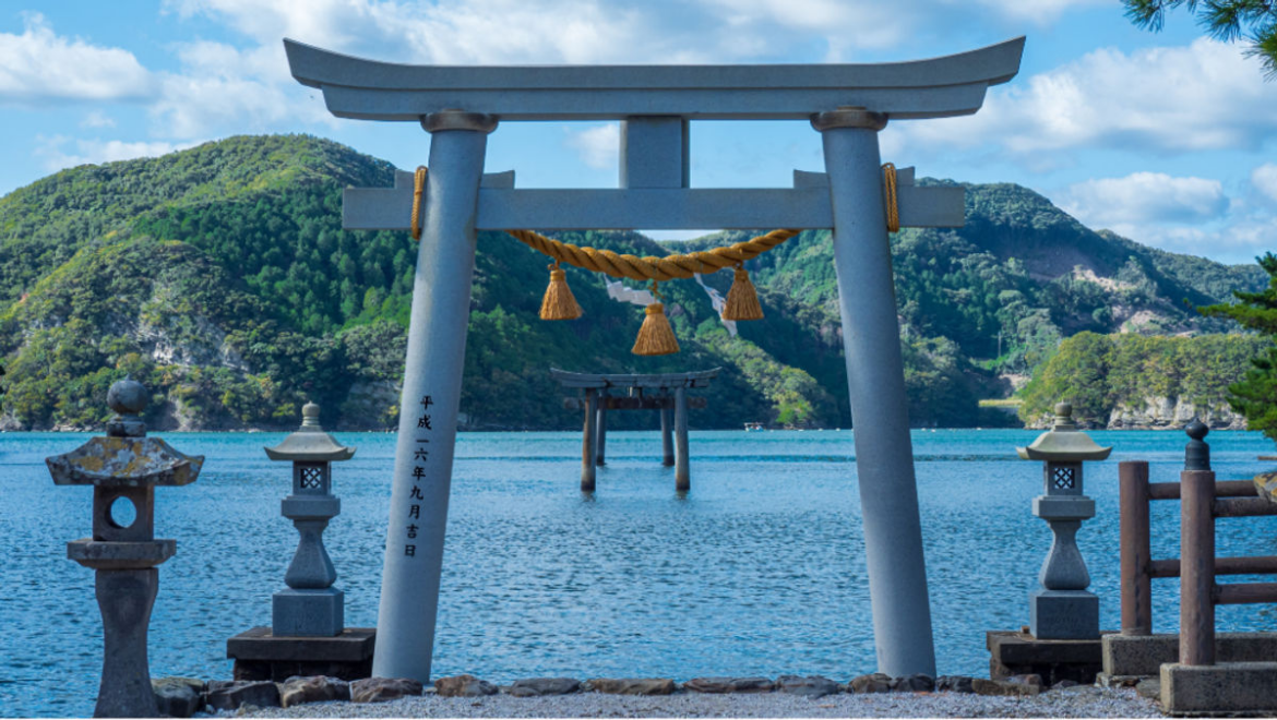 All tourists are now banned from this Japanese shrine: Travel Weekly Asia All tourists are now banned from this Japanese shrine: Travel Weekly Asia