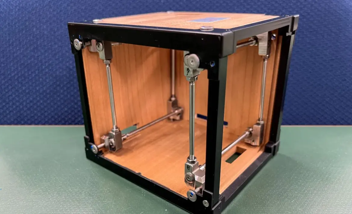 Japan’s Wooden Satellite Survived Orbit for 116 Days. Now Scientists Want a Better Version Japan’s Wooden Satellite Survived Orbit for 116 Days. Now Scientists Want a Better Version