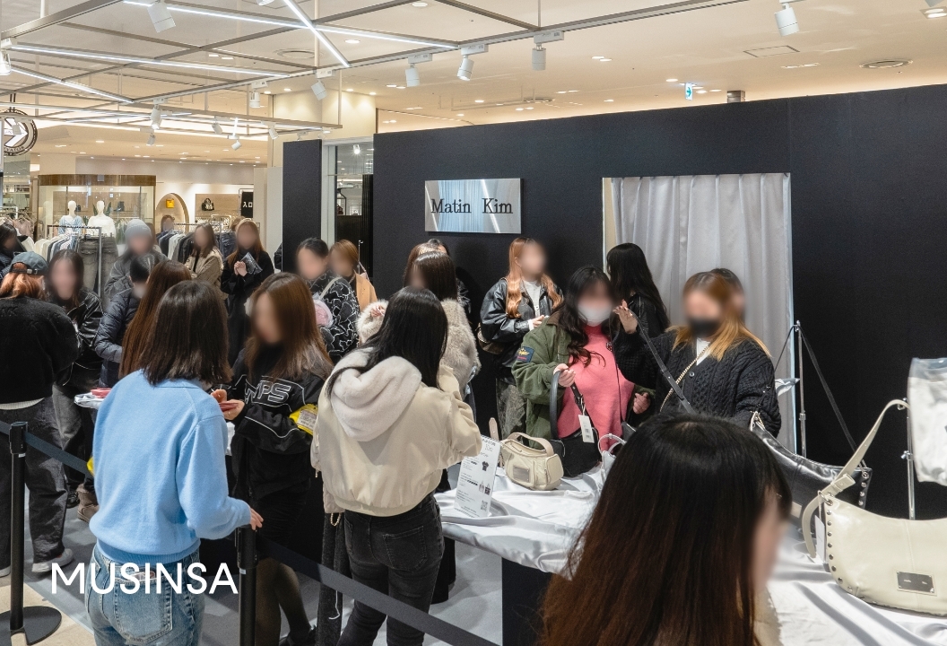 Matin Kim's pop-up store at the Hankyu Umeda Main Store in Osaka (Musinsa)