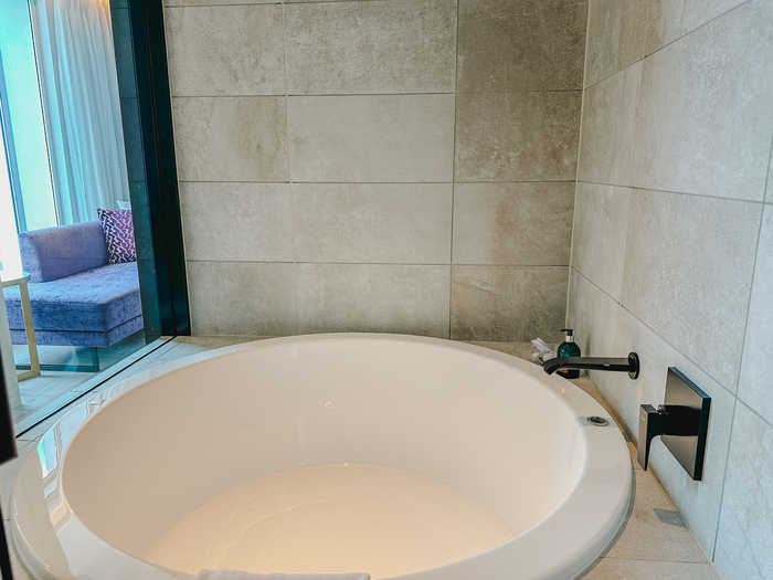 Suites Bathroom / Photo = Kwon Hyo-jeong Travel + Reporter