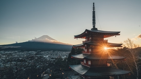 The couple shared a 7-day itinerary to travel around Japan in just <span class=