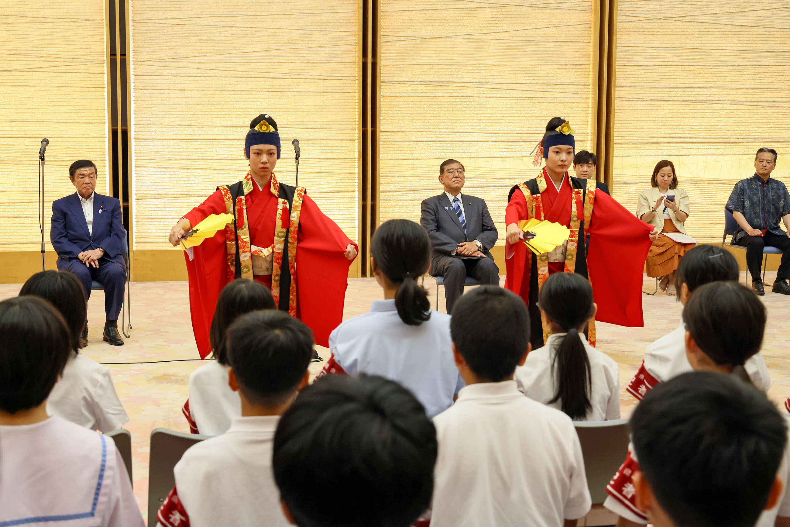 Prime Minister Ishiba receiving a courtesy call (3)