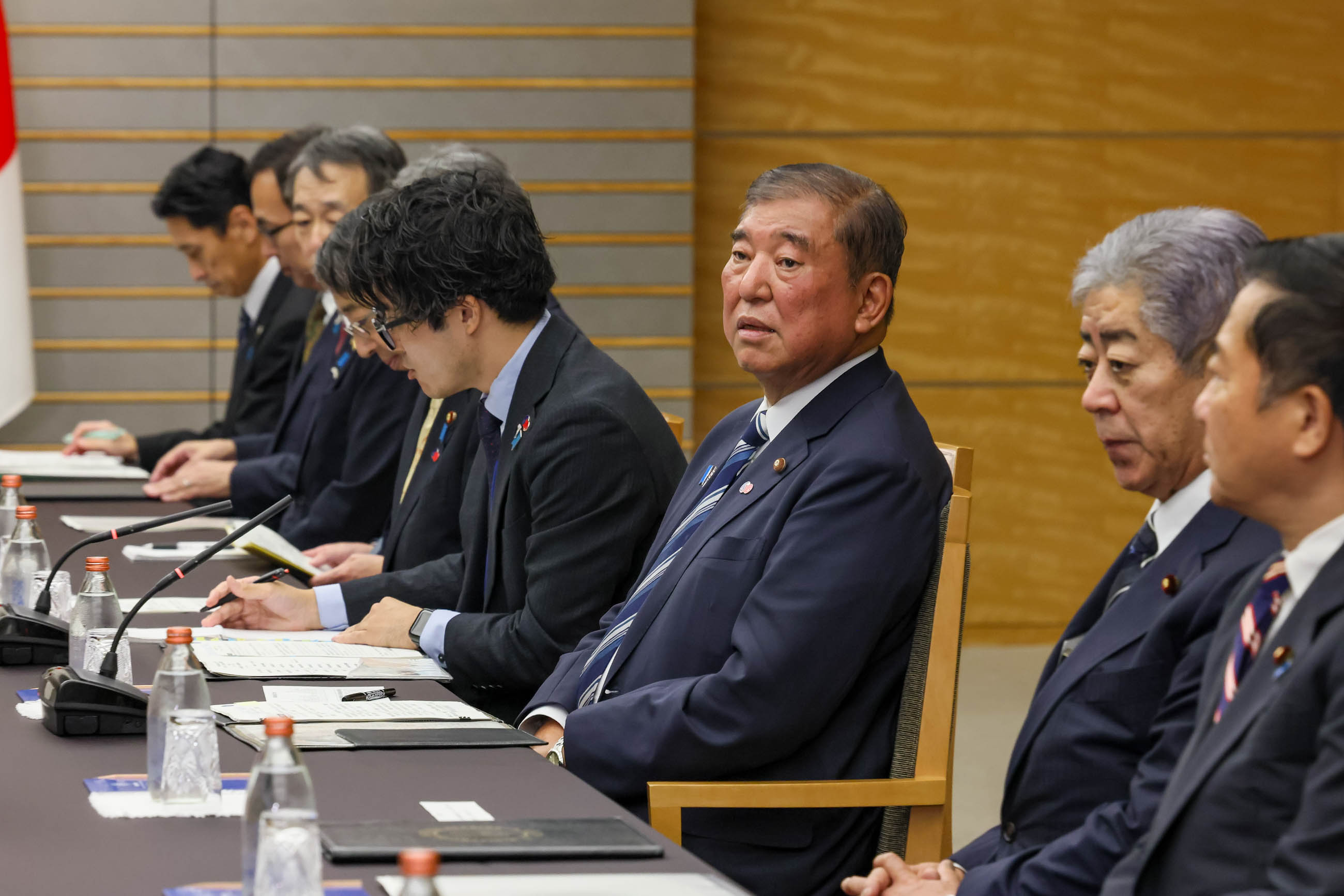 Japan - ROK Summit Meeting (Plenary Meeting) (5)