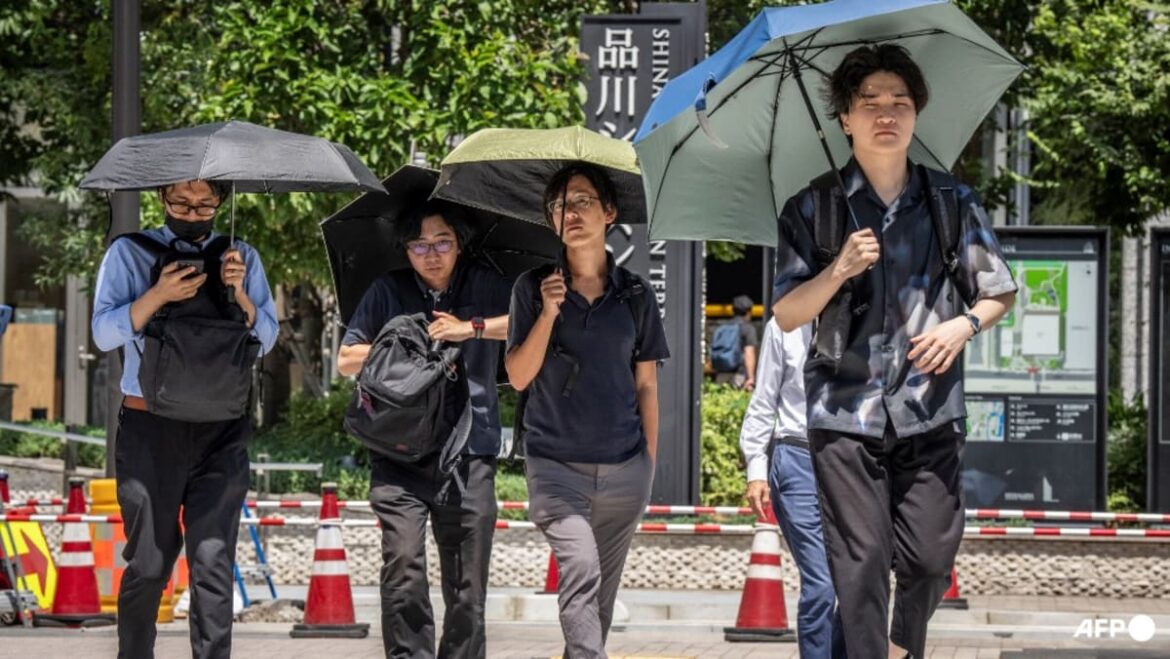 Tokyo logs record 10 days of 35°C or more Tokyo logs record 10 days of 35°C or more