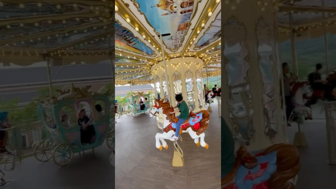 Sky Carousel (taken from 3rd floor view) #huistenbosch #amusementpark #japan #nagasaki #travel