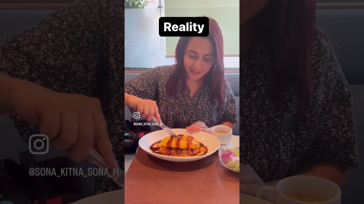 Eating famous Omurice in Japan Expectations Vs reality #japanesefood