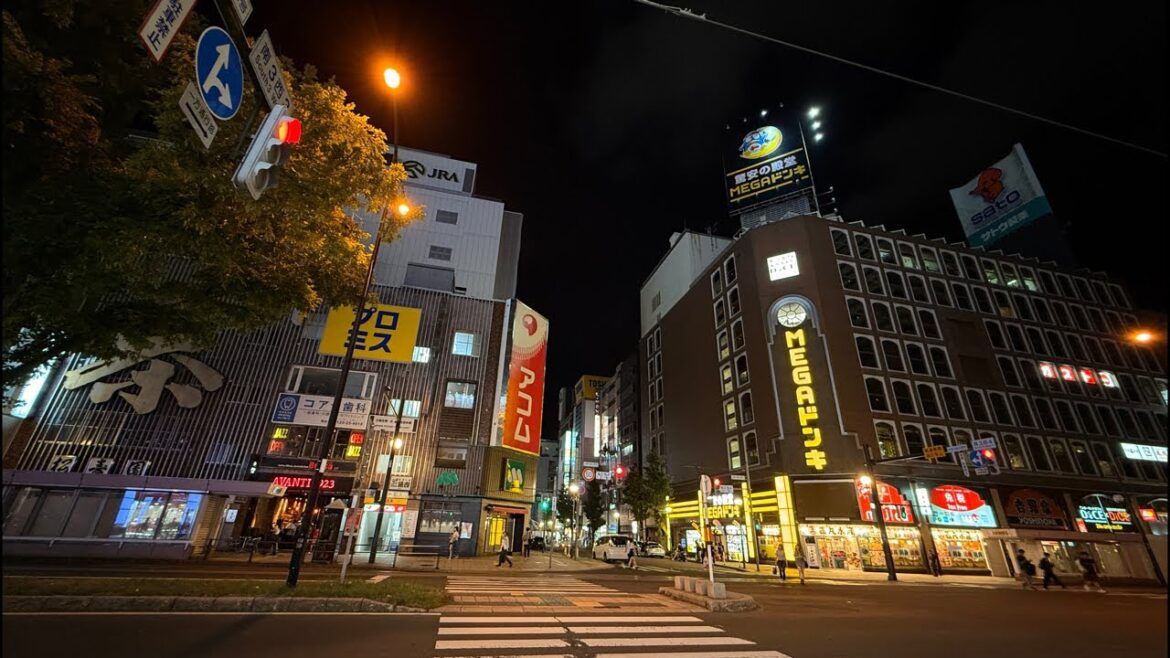 Live from Susukino and Odori Sapporo - midnight walking tour 🇯🇵🌙