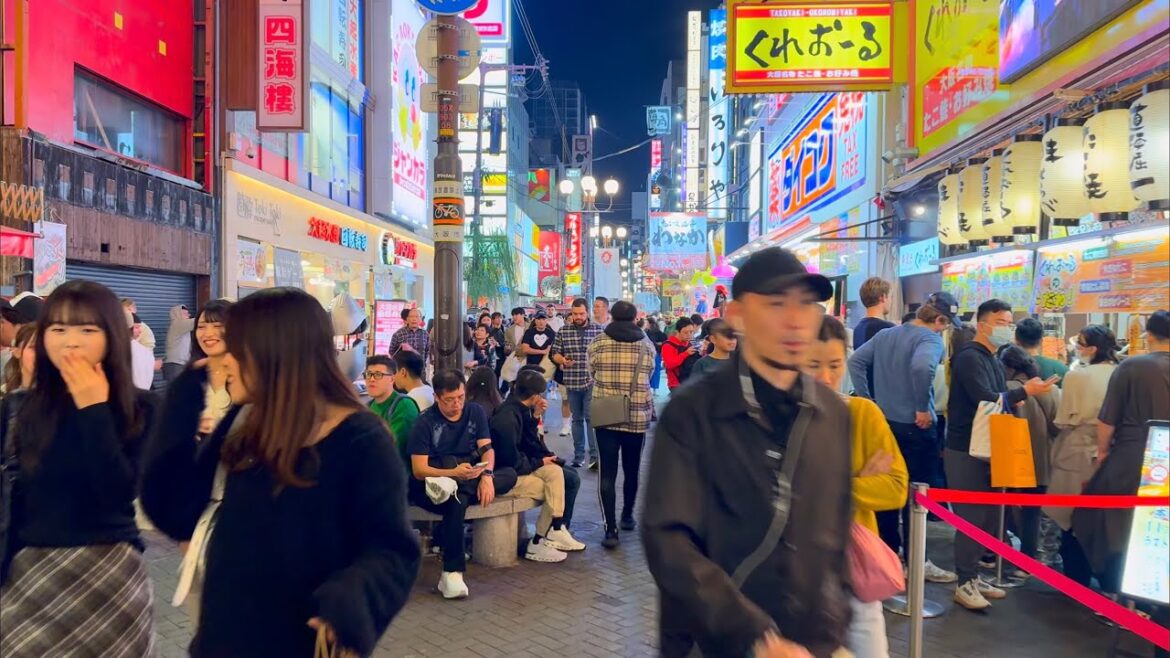 Osaka, Japan 🇯🇵 | Relaxing ASMR Walking Tour with City Sounds