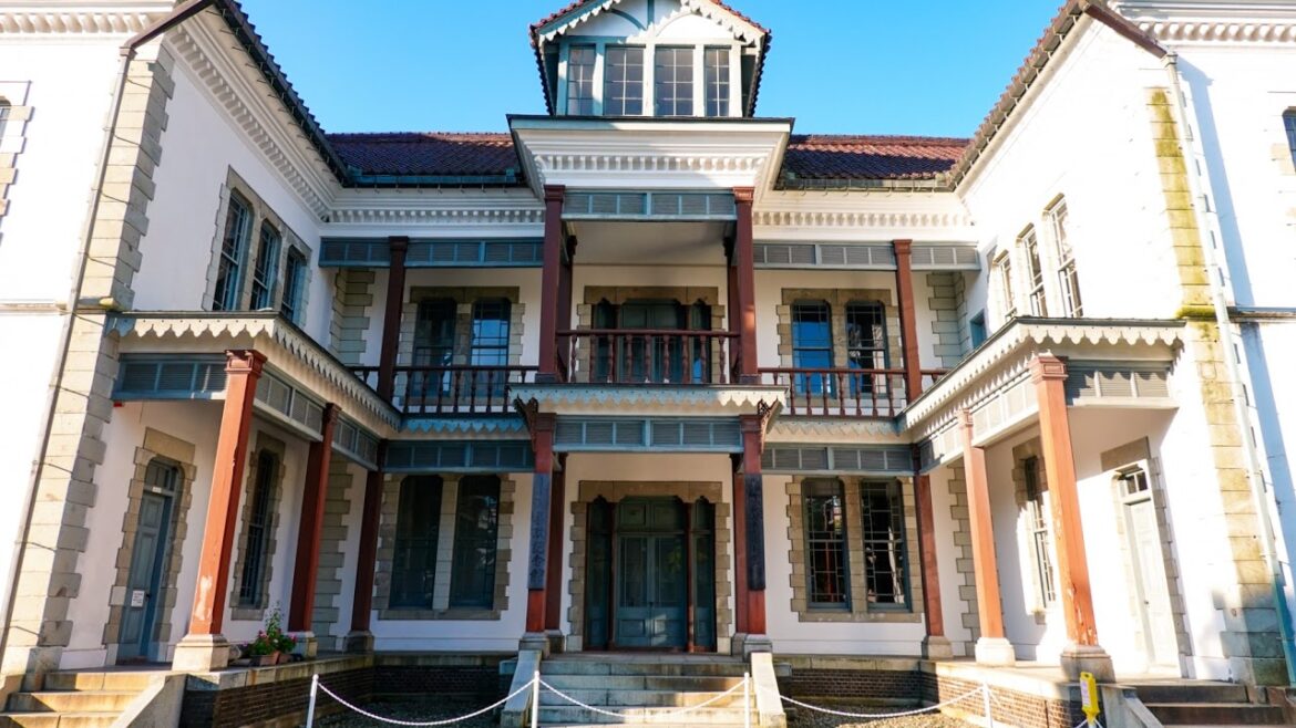 新潟県新潟市西区五十嵐一の町ライブカメラ Niigata Niigatashi Live camera.world.cam