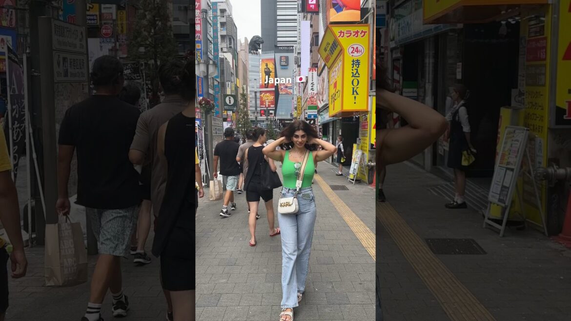 Best things to do in Tokyo Japan 🇯🇵: visit Shinjuku area #myjapan #tokyo #shinjuku #japantravel