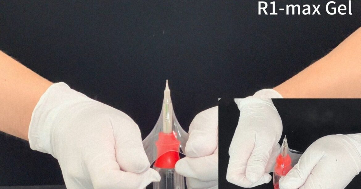 Hokkaido Univ. team develops ultrastrong adhesive gel usable even in wet conditions