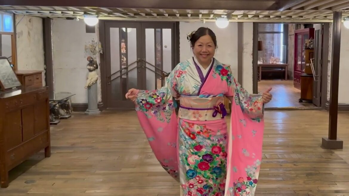 【First Kimono Experience in Hakodate 👘 】Canadian Guests Arrive by Luxury Cruise! 【First Kimono Experience in Hakodate 👘 】Canadian Guests Arrive by Luxury Cruise!