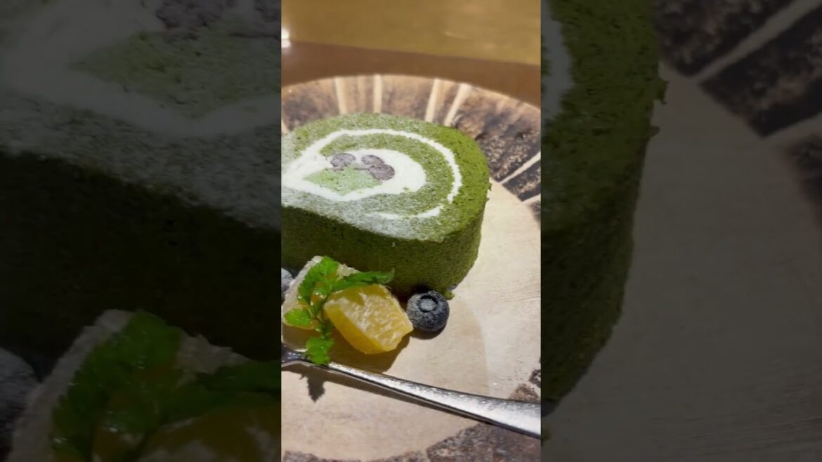 Osaka's Best Matcha Roll Cake!? - Omo Cafe + C #japan #cafe #instagram #cafe #food #trending #shorts