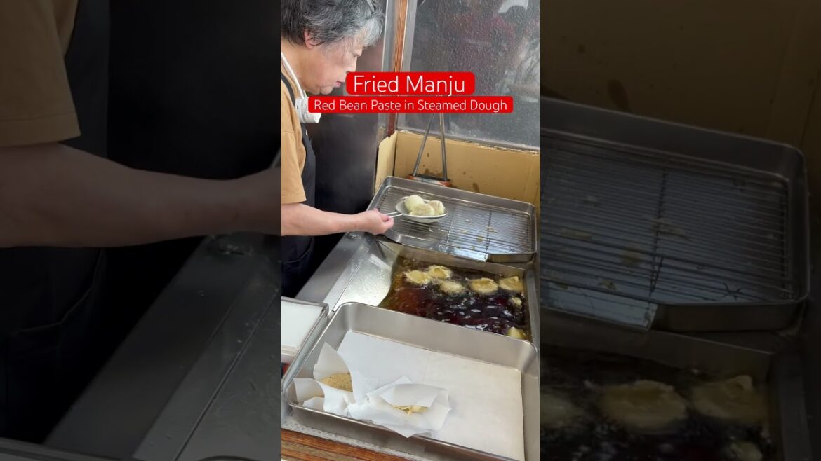 MUST TRY STREET FOOD - JAPAN #shorts #food #streetfood #foodie #japan #travel #youtubeshorts