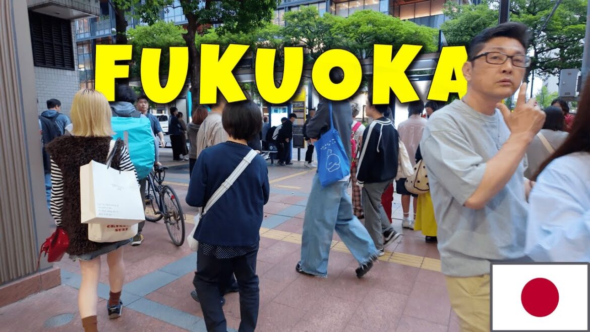 Walking tour of Fukuoka, Japan