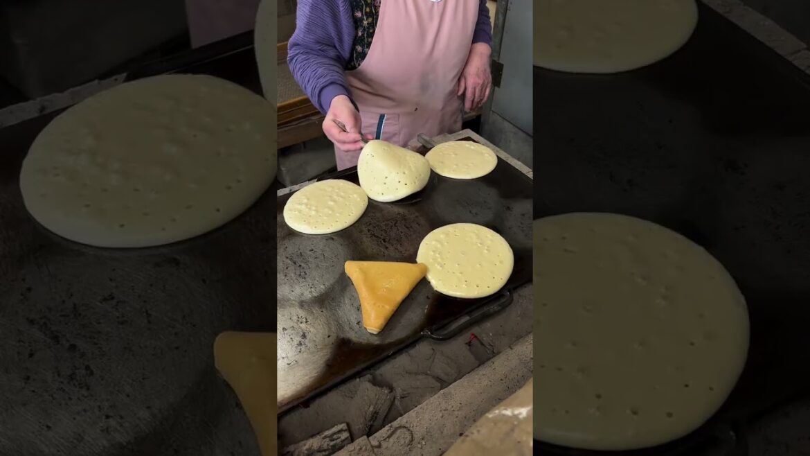 Japanese Street Food #travel #japanesefood #japantravel #japan #streetfood #discoverjapan #shorts