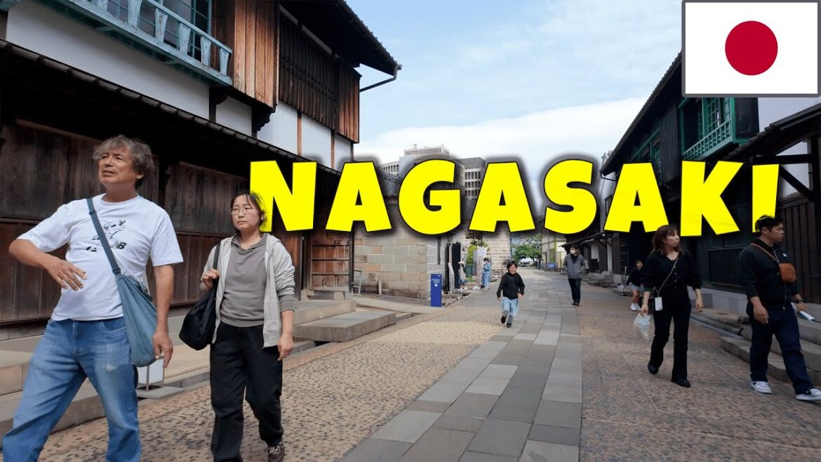 Walking tour of Nagasaki - Dejima, trading post for westerners
