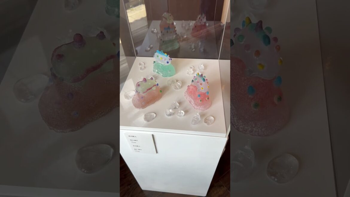 Sightseeing at Moji custom