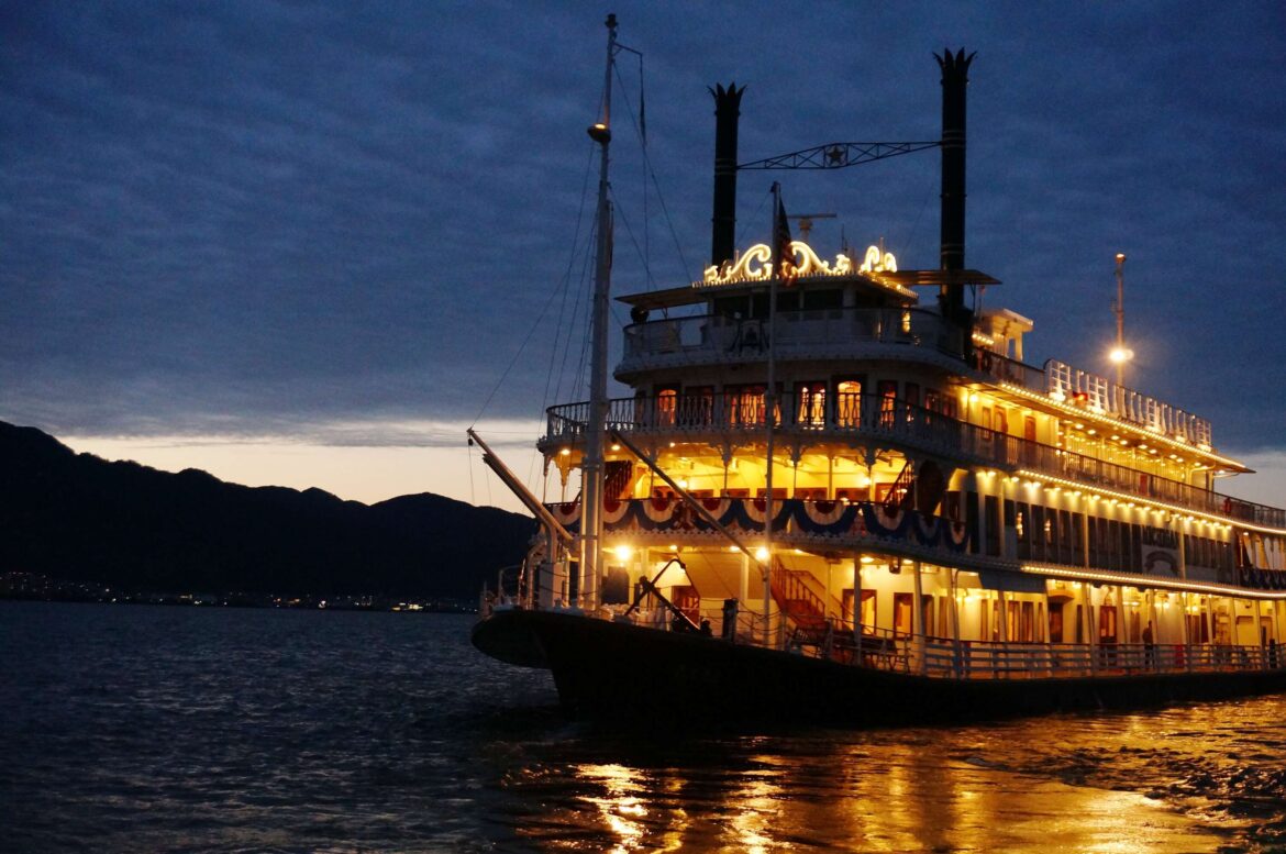 Michigan Night Cruise – Beer Deck Plan | Otsu Port Michigan Night Cruise – Beer Deck Plan | Otsu Port